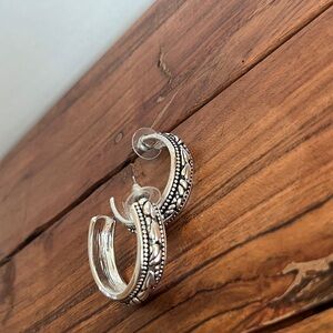 Mix it Floral Silver and black Hoop Earrings NWT